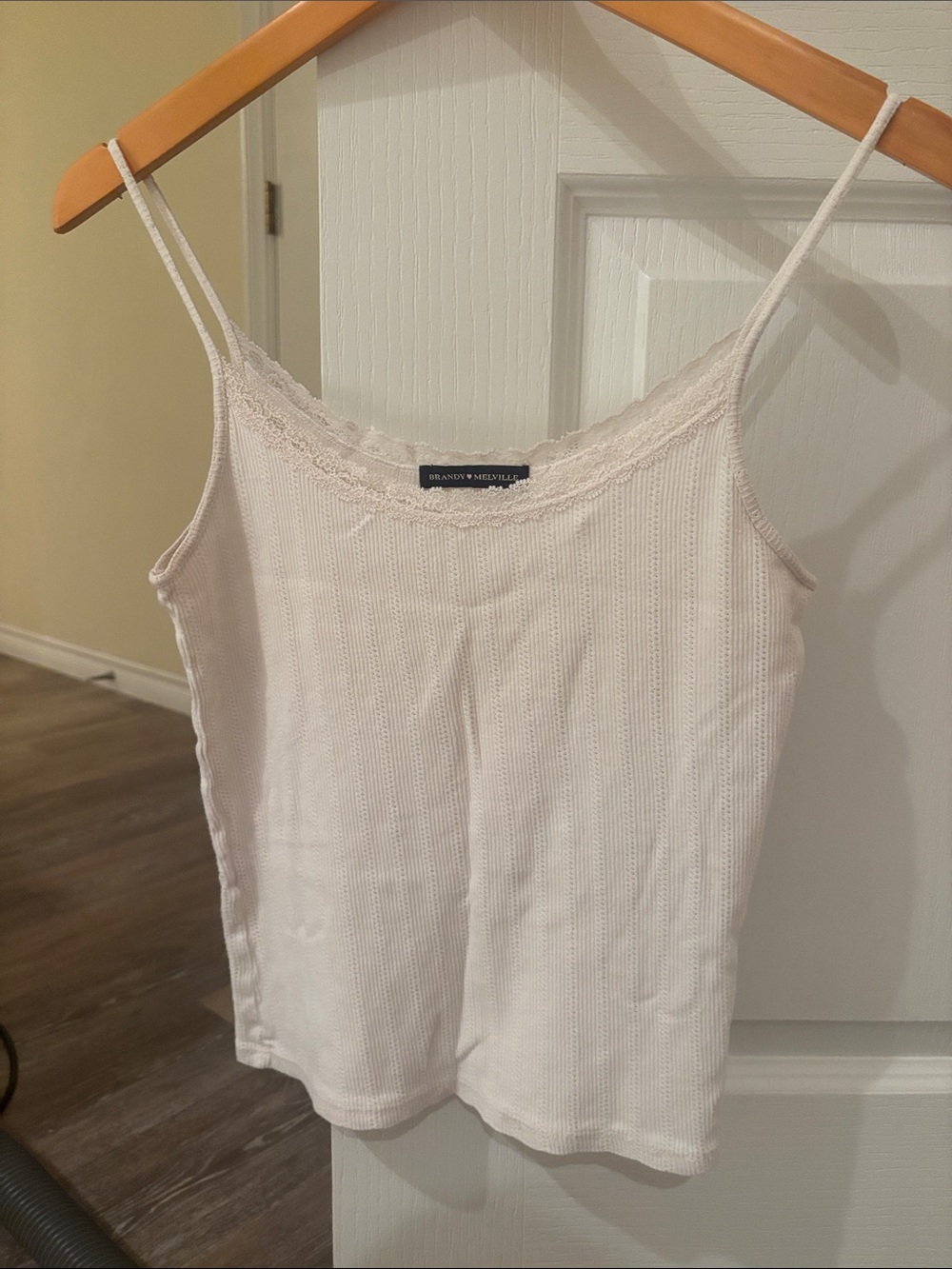 Brandy Melville top